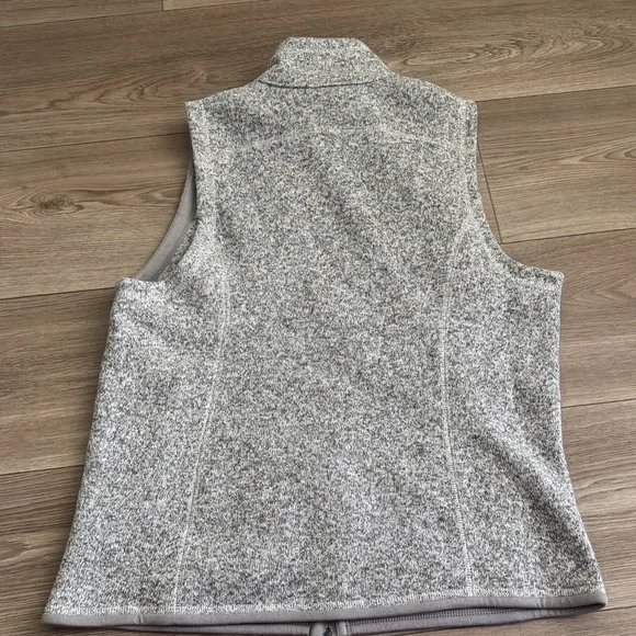 Patagonia Heathered Gray Fleece Vest - Picture 3 of 4
